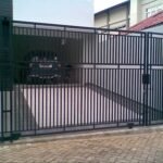 pagar besi hollow minimalis